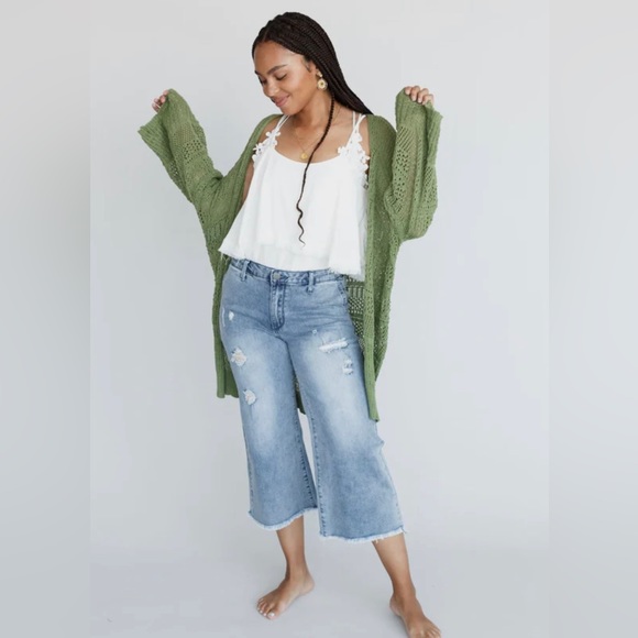 Yoga Bitch Sweaters - Olivia Green Knit Netted Cardigan EUC